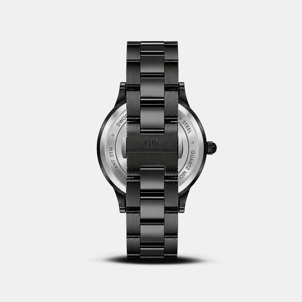 Men Quartz Black Dial Analog Stainless Steel Watch DW0DG1902