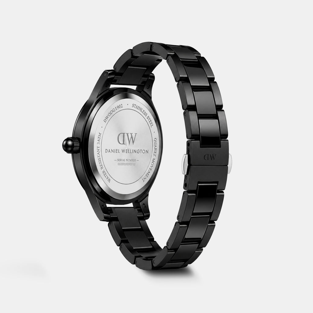 Men Quartz Black Dial Analog Stainless Steel Watch DW0DG1902
