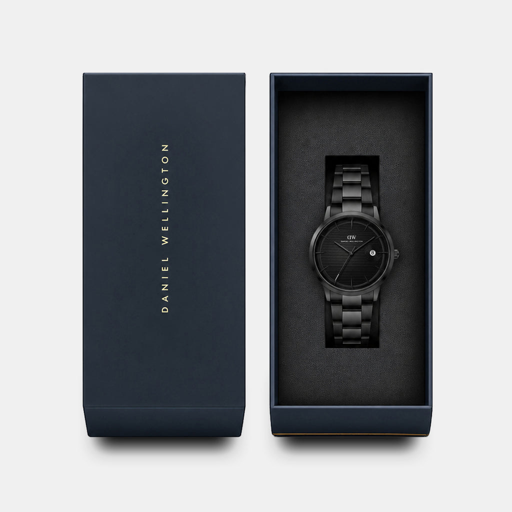 Men Quartz Black Dial Analog Stainless Steel Watch DW0DG1902