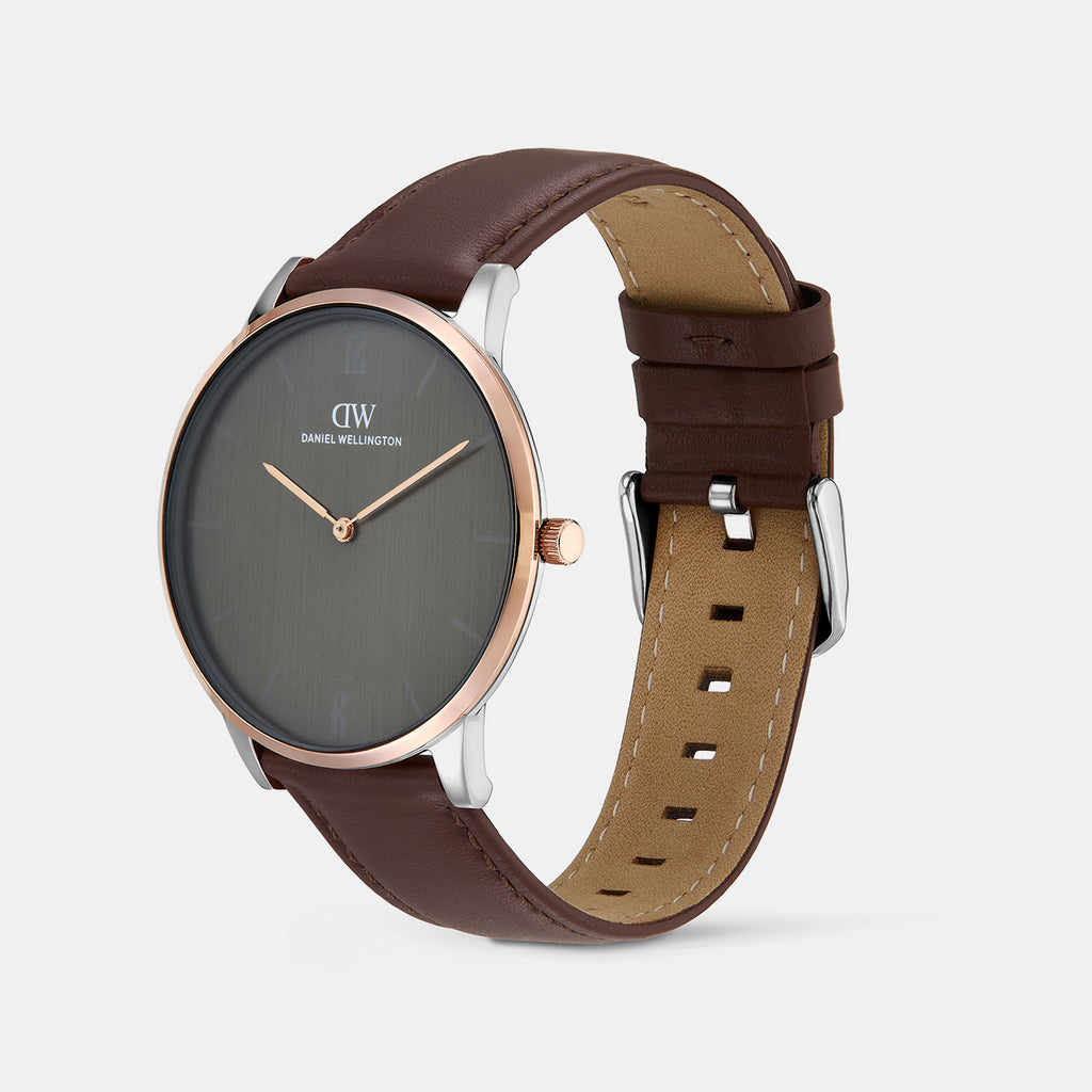 Men Quartz Grey Dial Analog Leather Watch DW0DG2000