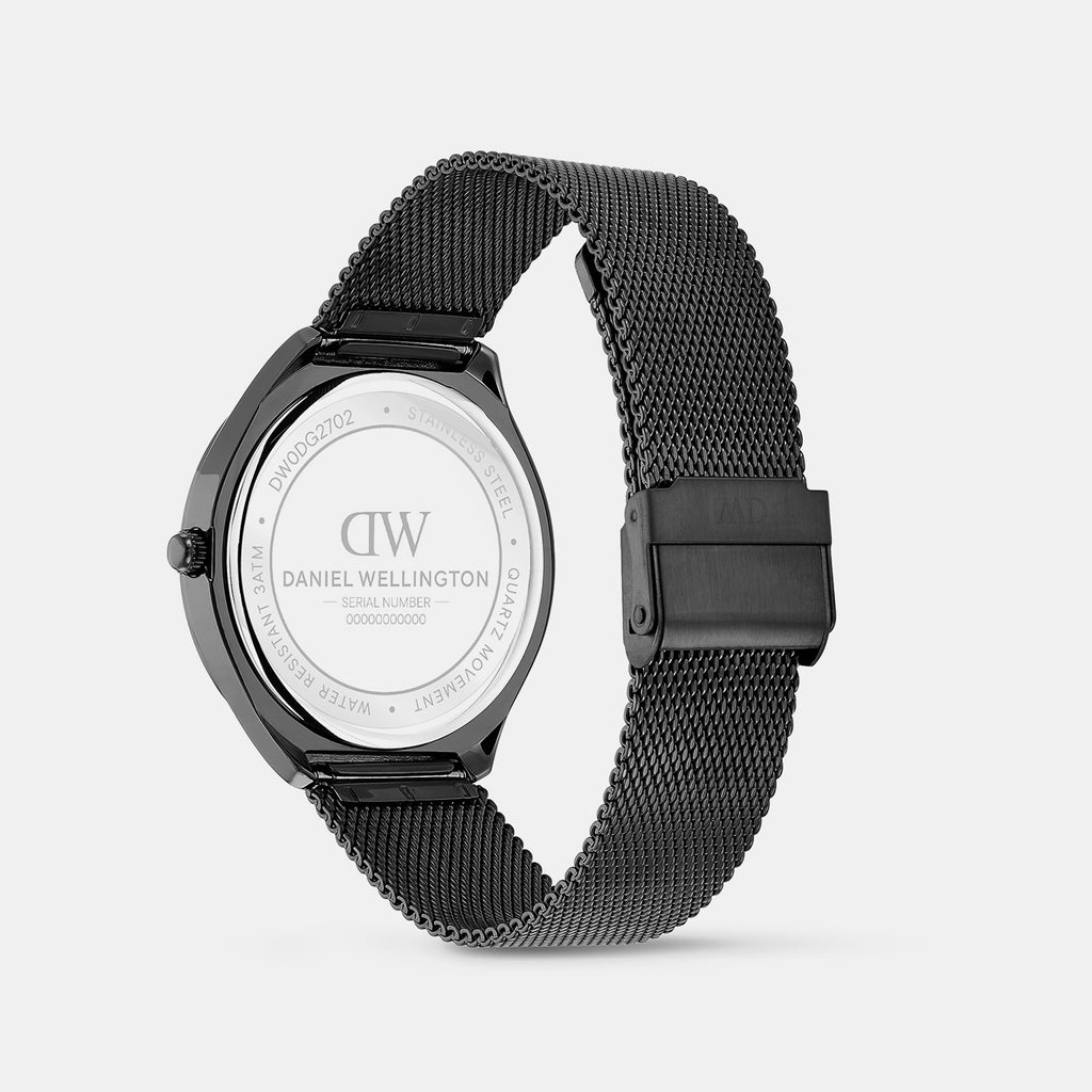 Men Quartz Black Dial Analog Stainless Steel Watch DW0DG2702