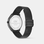 Men Quartz Black Dial Analog Stainless Steel Watch DW0DG2702