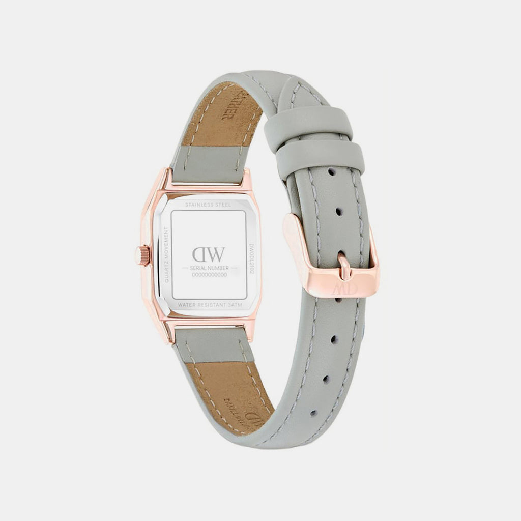 Women Quartz Mother Of Pearl Dial Analog Leather Watch DW0DL2102