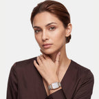 Women Quartz Mother Of Pearl Dial Analog Leather Watch DW0DL2102