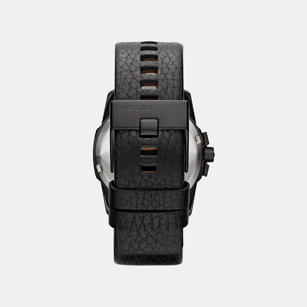 Master Chief Men Quartz Black Dial Analog Leather Watch DZ1657