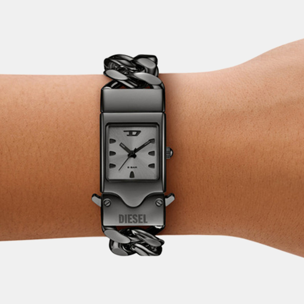 Closer Men Quartz Gunmetal Dial Analog Stainless Steel Watch DZ2227