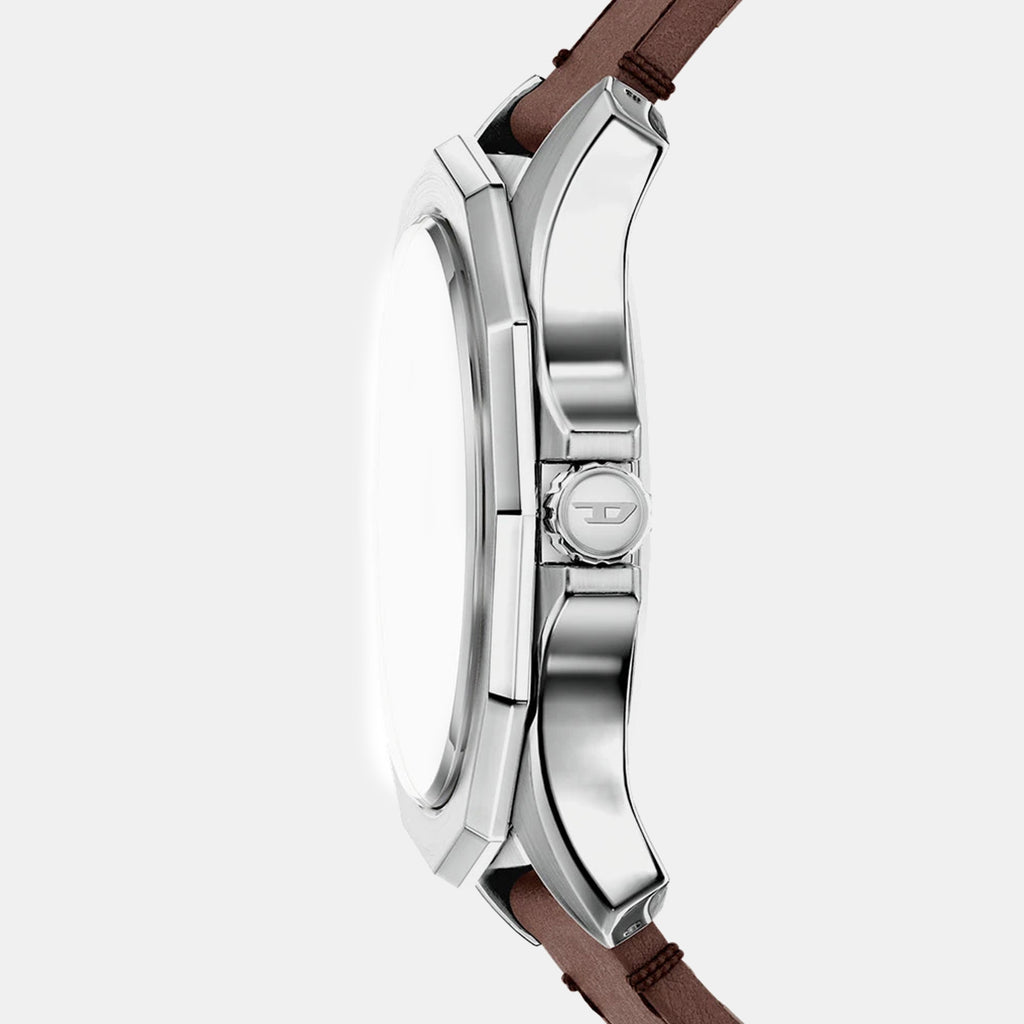 Stinger Men Quartz Grey Dial Analog Leather Watch DZ2240