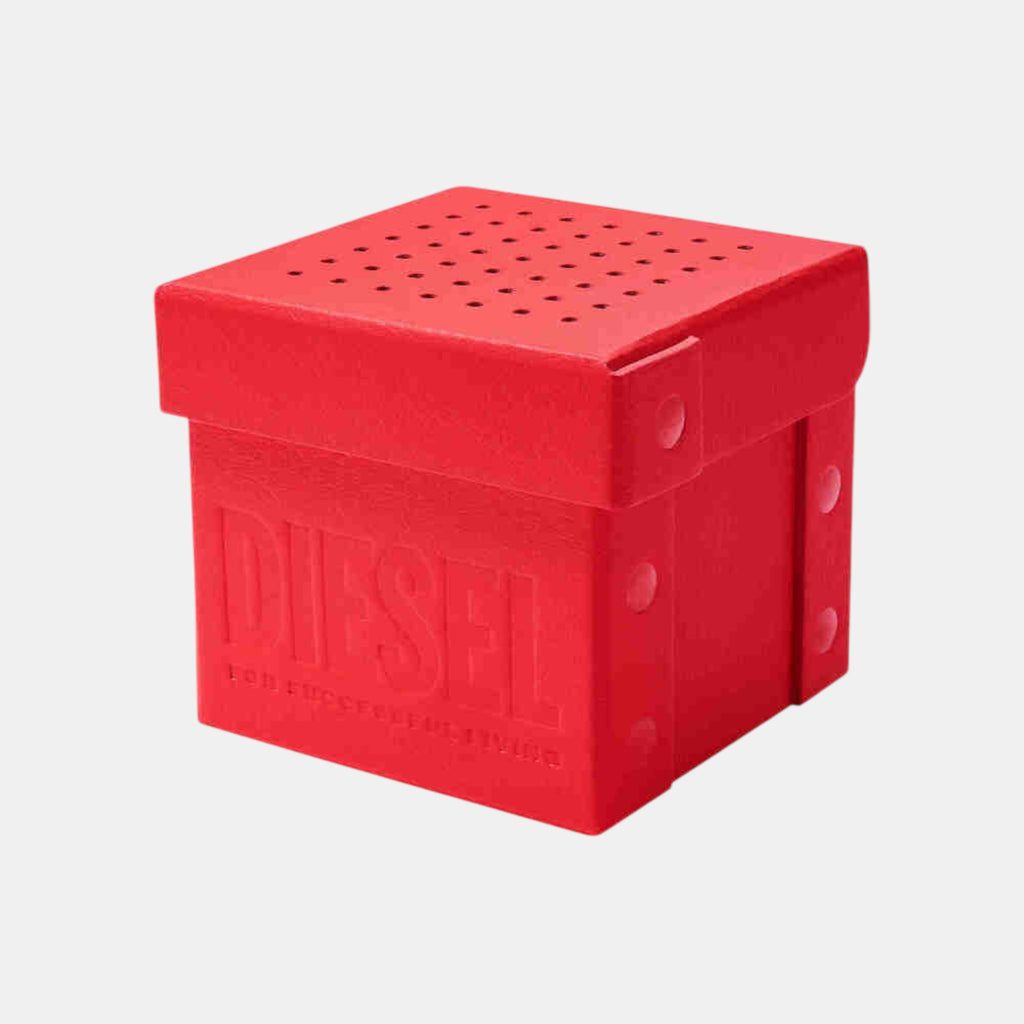 Framed Men Solar White Dial Analog Plastic Watch DZ4664