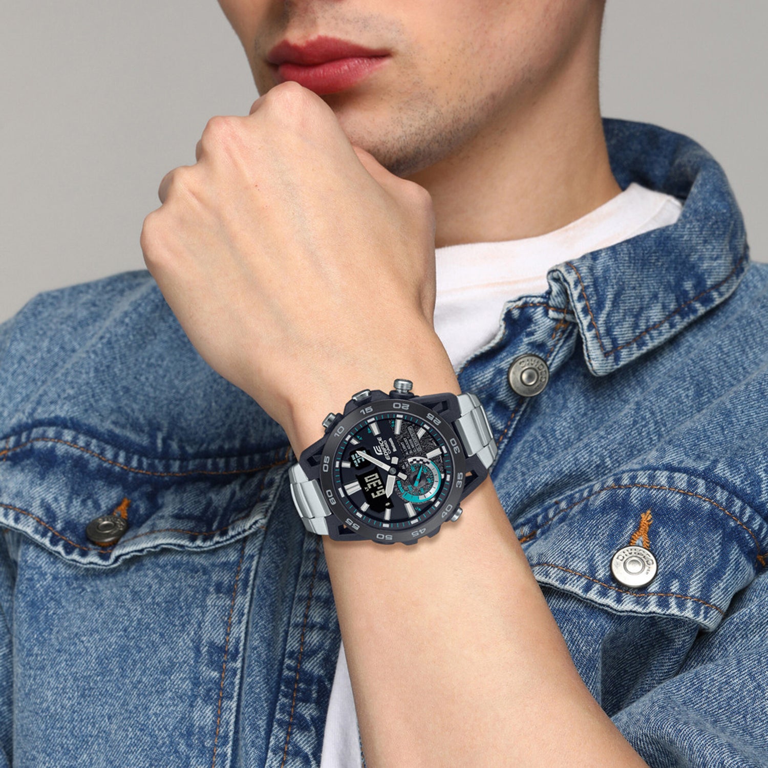 Edifice Men Quartz Black Dial Analog-Digital Stainless Steel Watch ED575