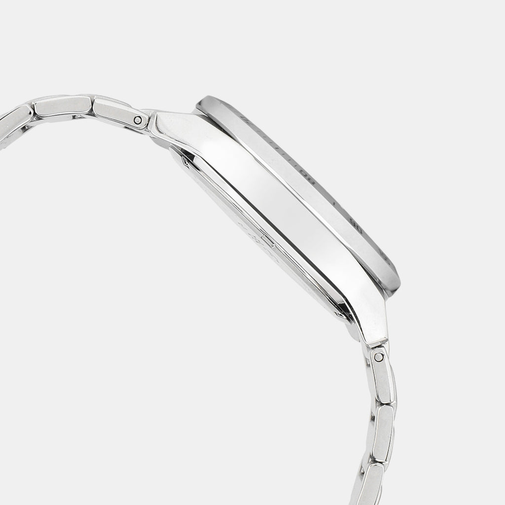 Edifice Men Quartz Blue Dial Chronograph Stainless Steel Watch ED594