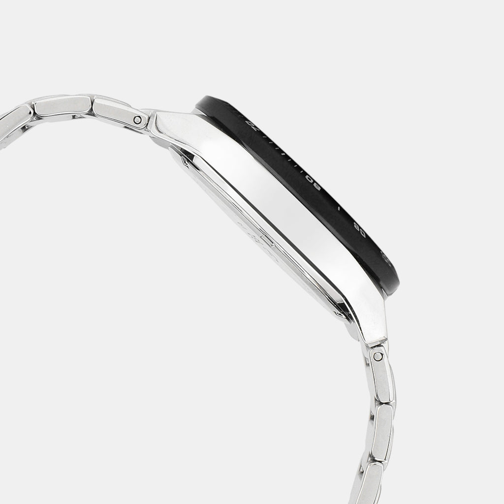 Edifice Men Quartz Green Dial Chronograph Stainless Steel Watch ED595