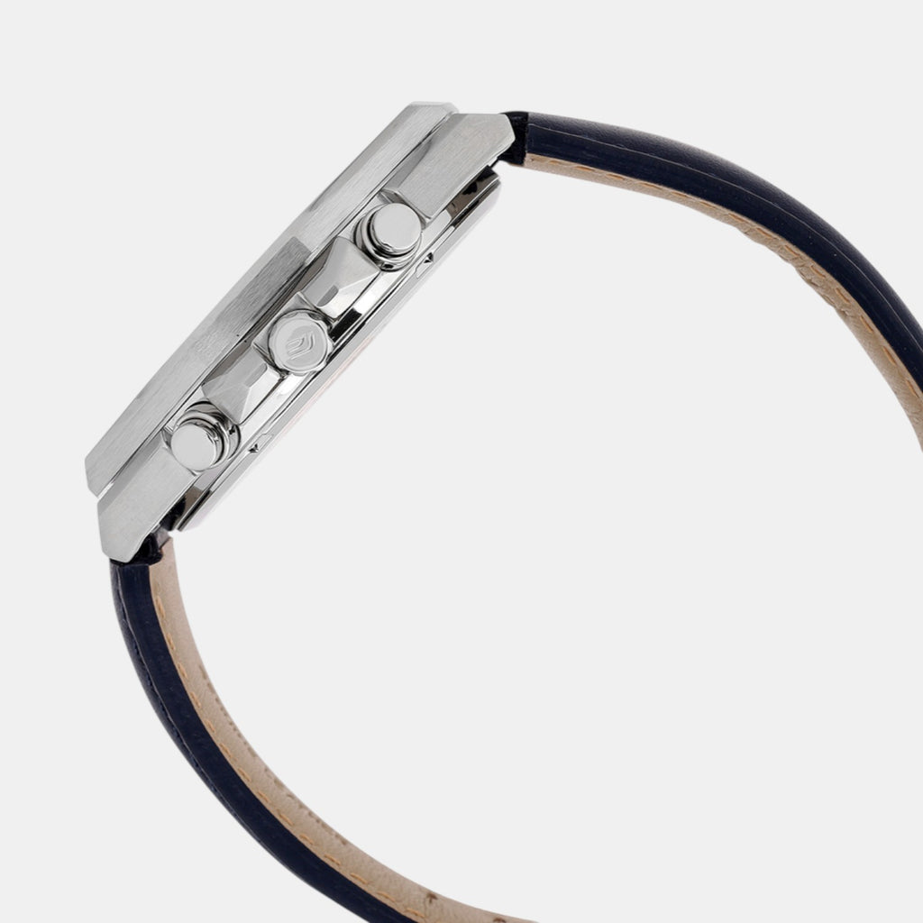 Edifice Men Quartz Black Dial Analog Leather Watch ED646