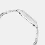 Edifice Men Quartz Silver Dial Analog Stainless Steel Watch ED654