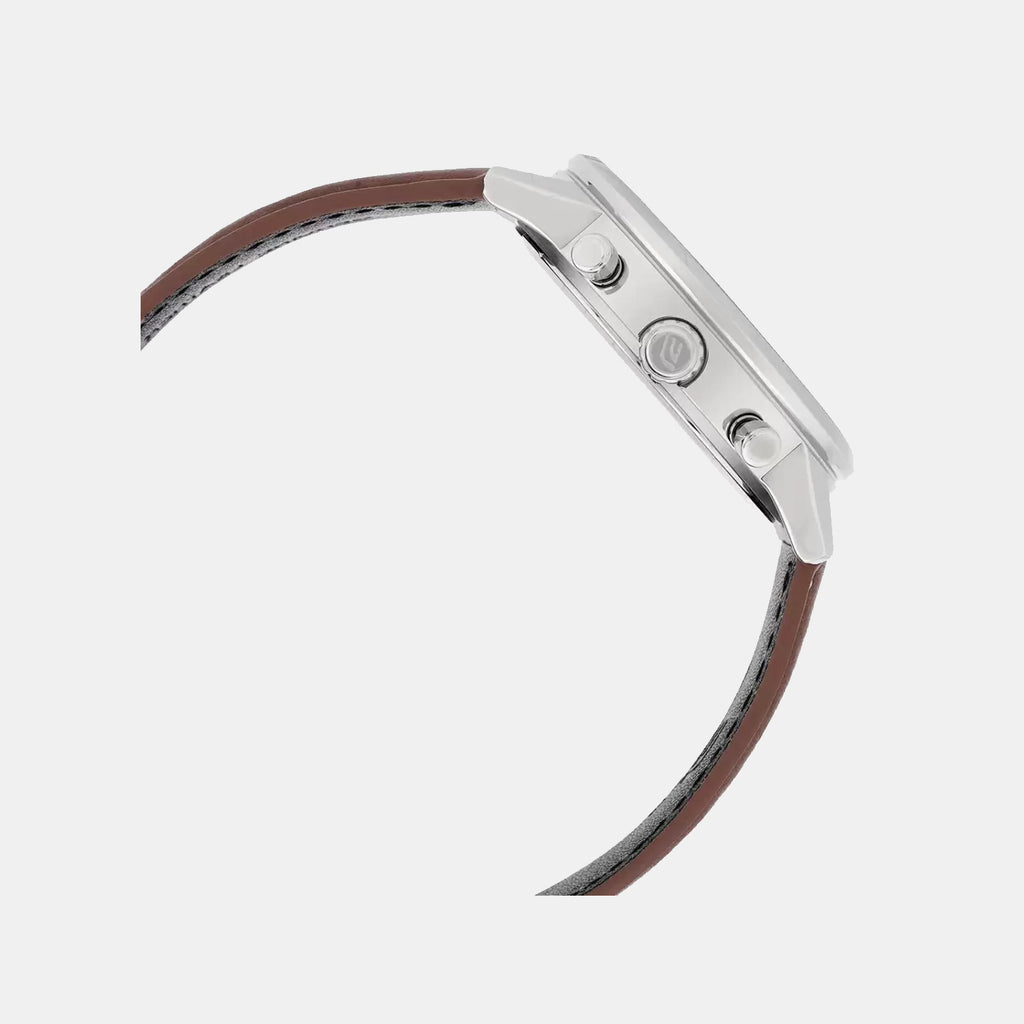 Edifice Men Quartz Cream & Black Dial Multi-Function Leather Watch ED657