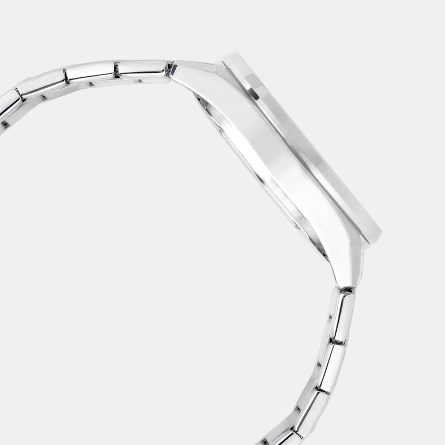 Edifice Men Quartz Peach Dial Analog Stainless Steel Watch ED660