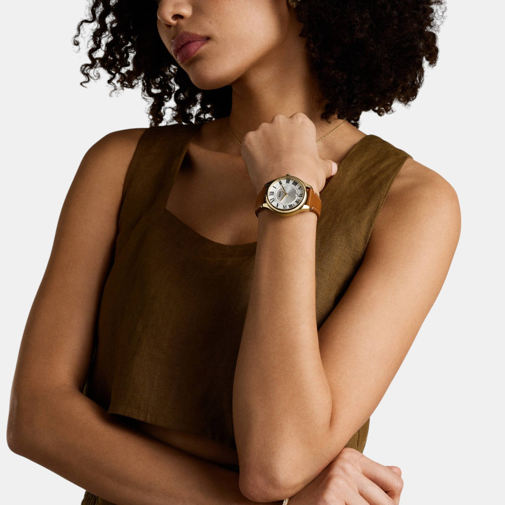 Gilmore Women Quartz Silver Dial Analog Leather Watch ES5397