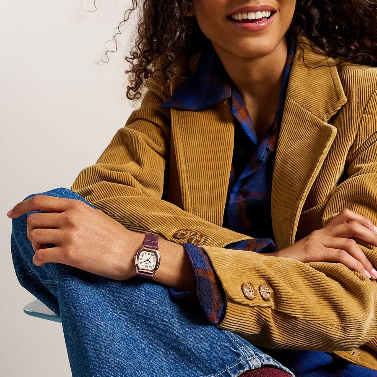 Harlow Women Quartz Cream Dial Analog Leather Watch ES5428