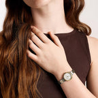 Heldi Women Quartz Mother Of Pearl Dial Analog Stainless Steel Watch ES5500