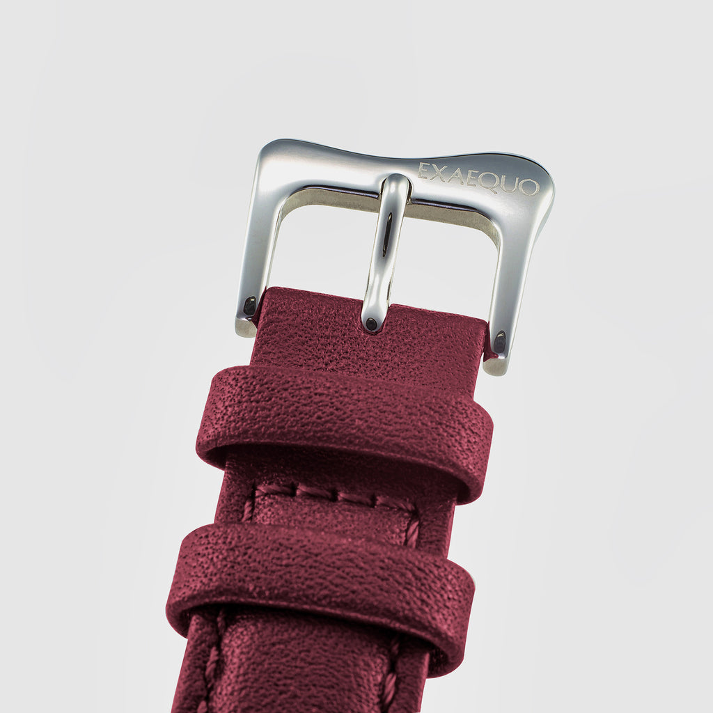 Classic Unisex Quartz Red Dial Analog Leather Watch EX0001.0006