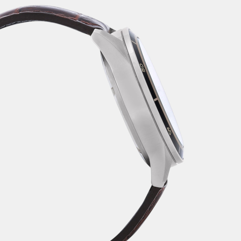 Edifice Men Quartz Silver Dial Analog Leather Watch EX097