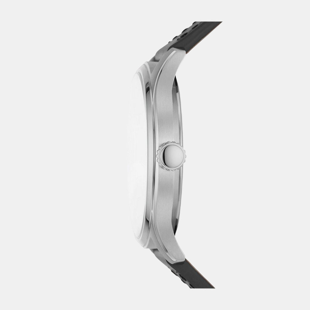 Fossil 42 mm Round Quartz watch