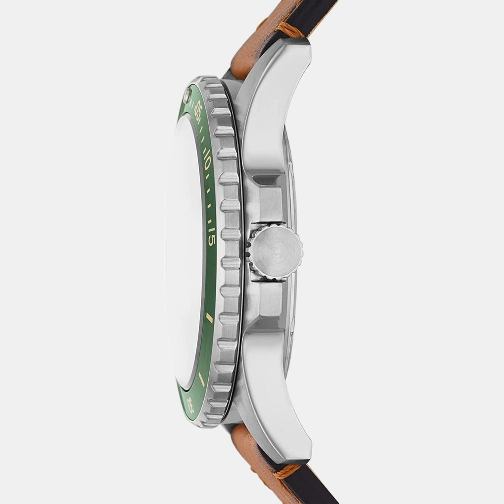 Fossil 42 mm Round Quartz watch