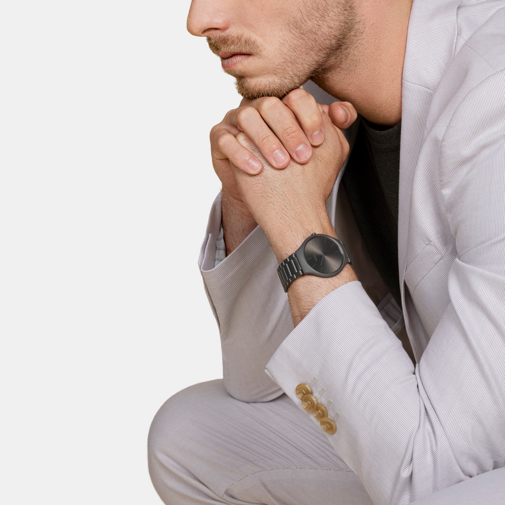 True Round Les Couleurs Le Corbusier Unisex Quartz Grey Dial Analog Ceramic Watch R27091612