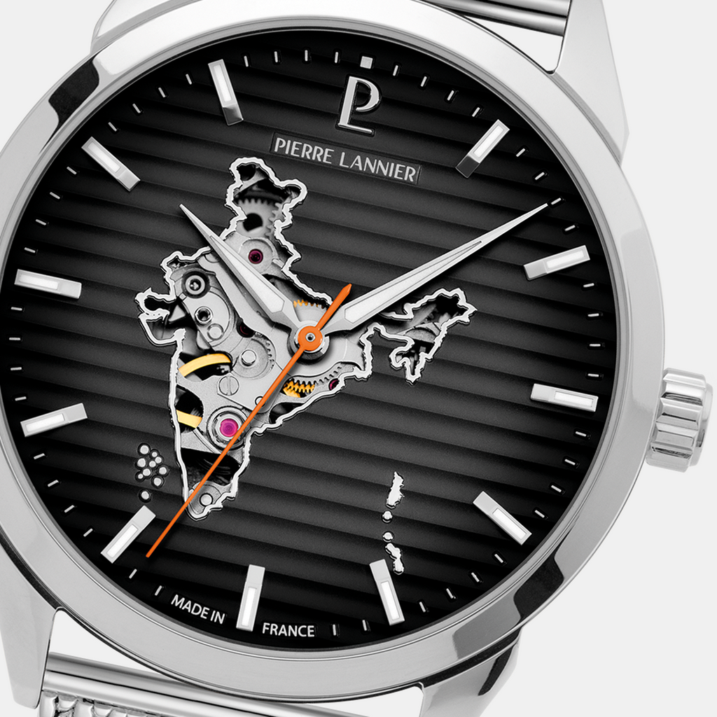 Men Automatic Black Dial Analog Stainless Steel Watch 430D131