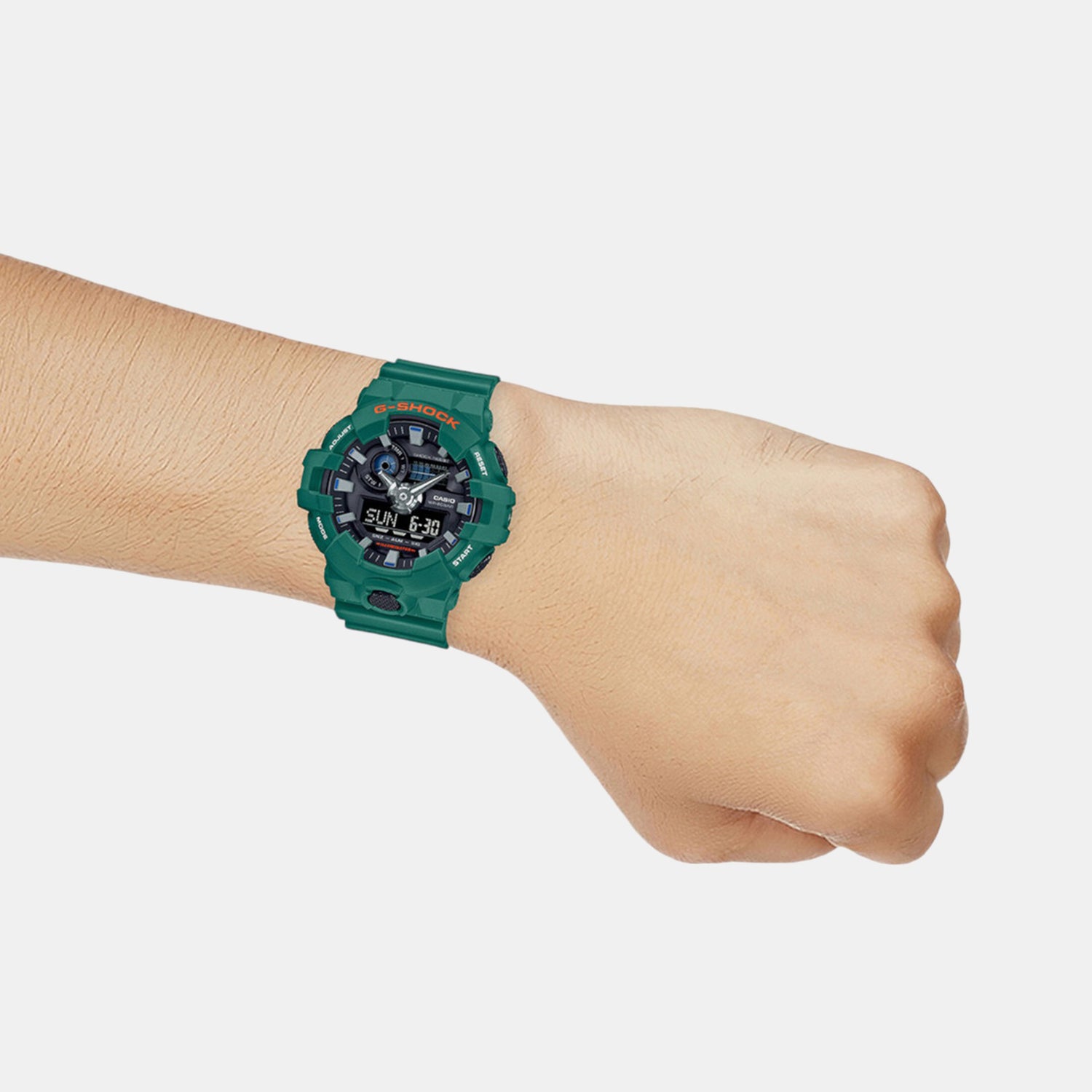 G-Shock Men Quartz Black Dial Analog-Digital Resin Watch G1300