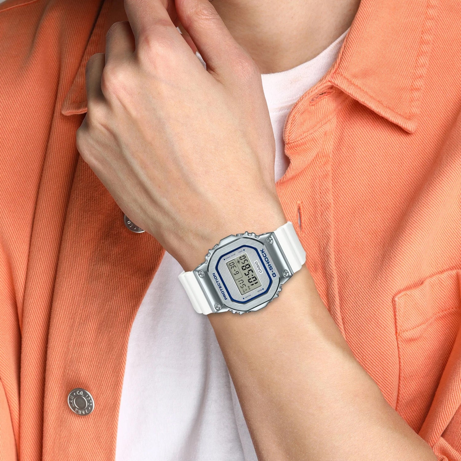 G-Shock Men Quartz White Dial Digital Resin Watch G1313