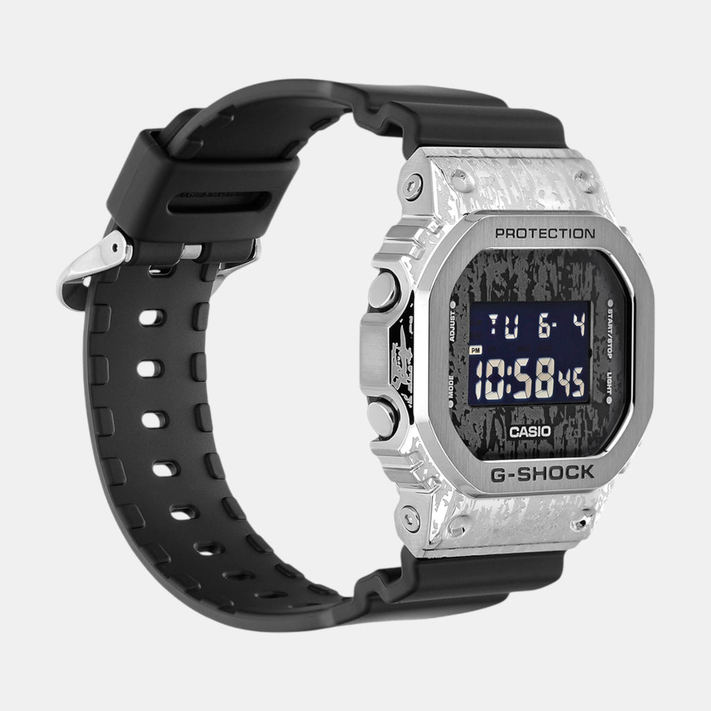 G-Shock Men Quartz Black Dial Digital Resin Watch G1540