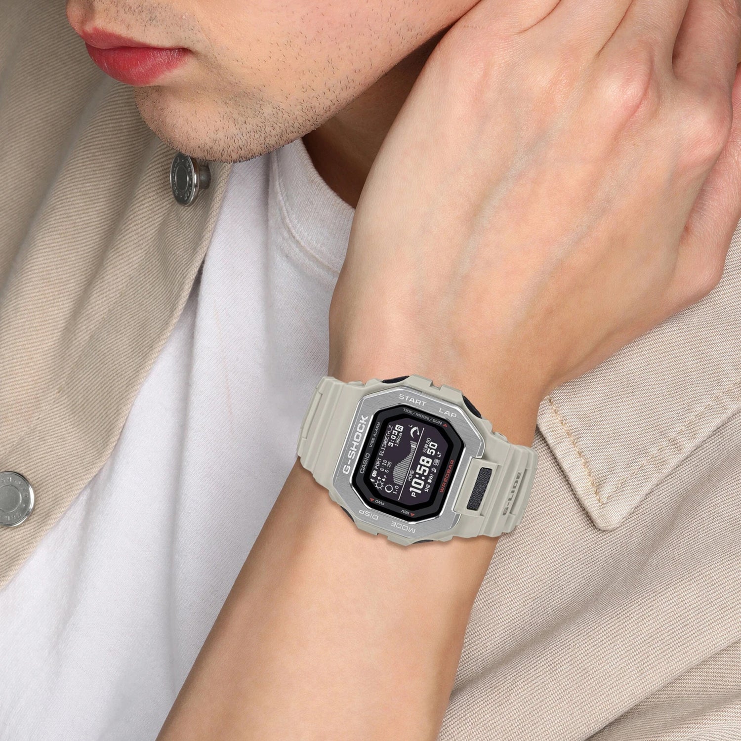 G-Shock Men Quartz Grey Dial Digital Resin Watch G1567