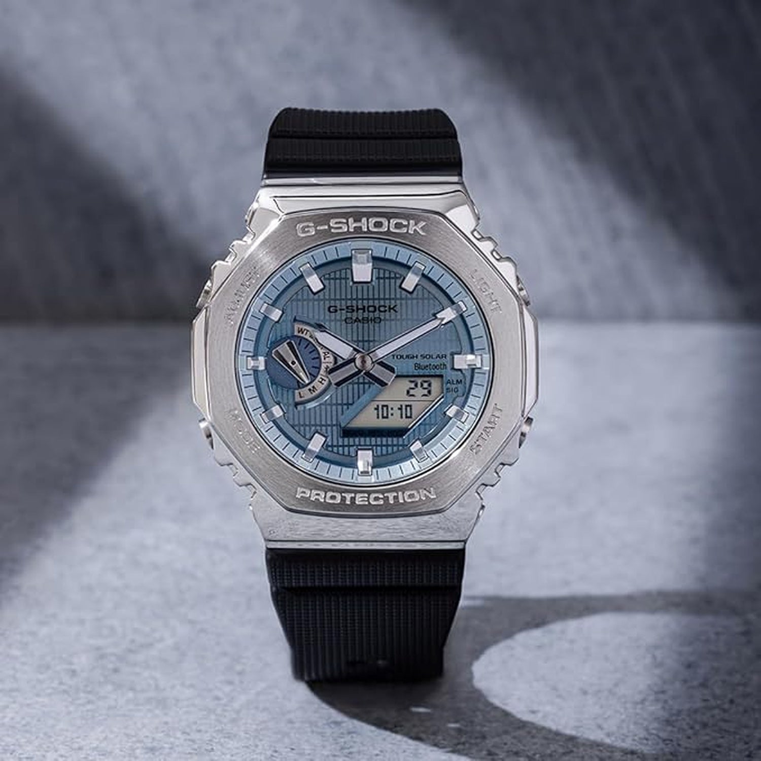 G-Shock Men Quartz Turquoise Dial Analog-Digital Resin Watch G1582