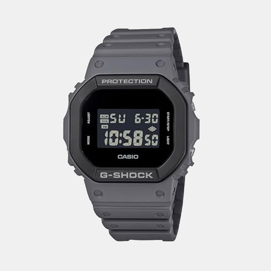 G-Shock Men Quartz Black Dial Digital Resin Watch G1647