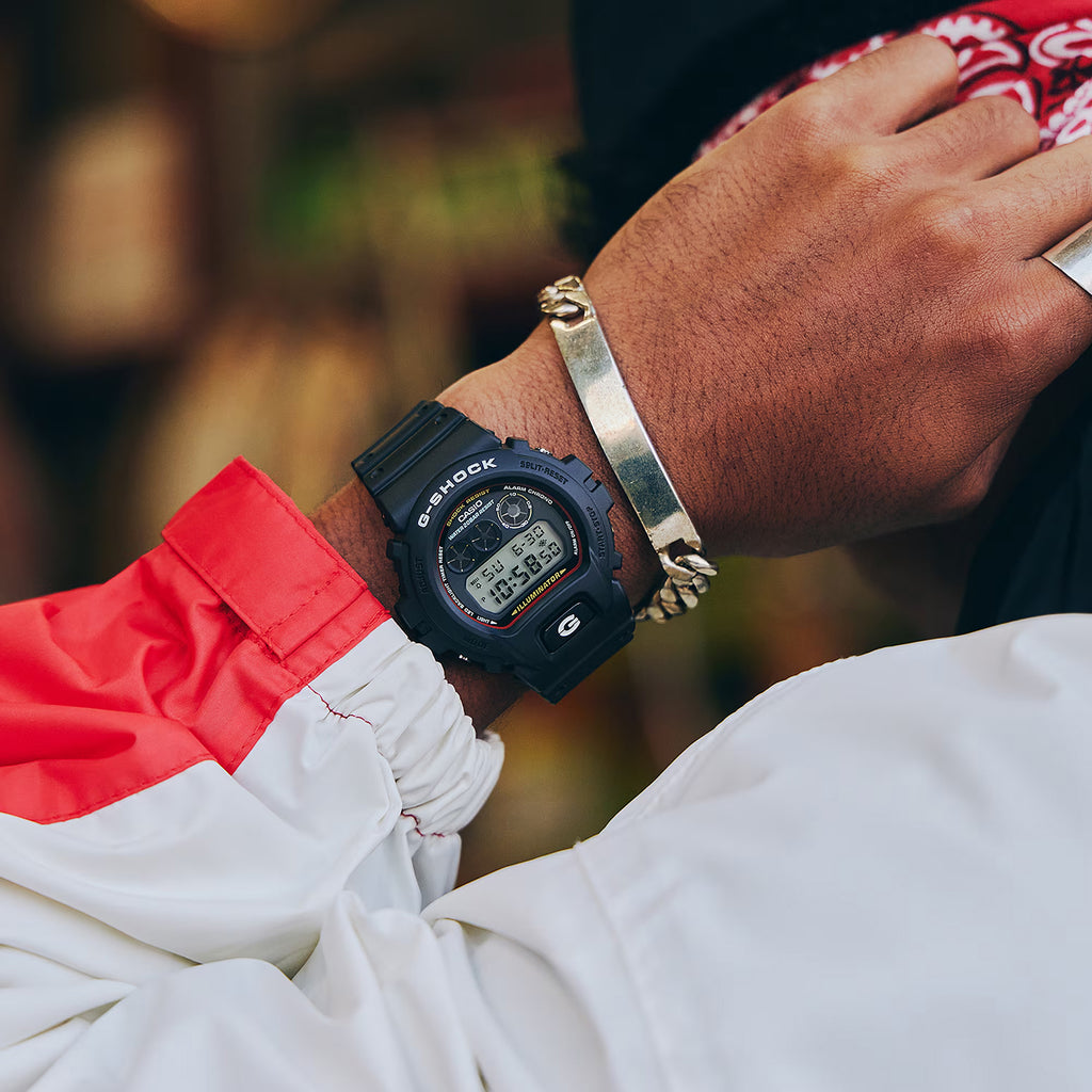 G-Shock Men Quartz Black Dial Digital Resin Watch G1684