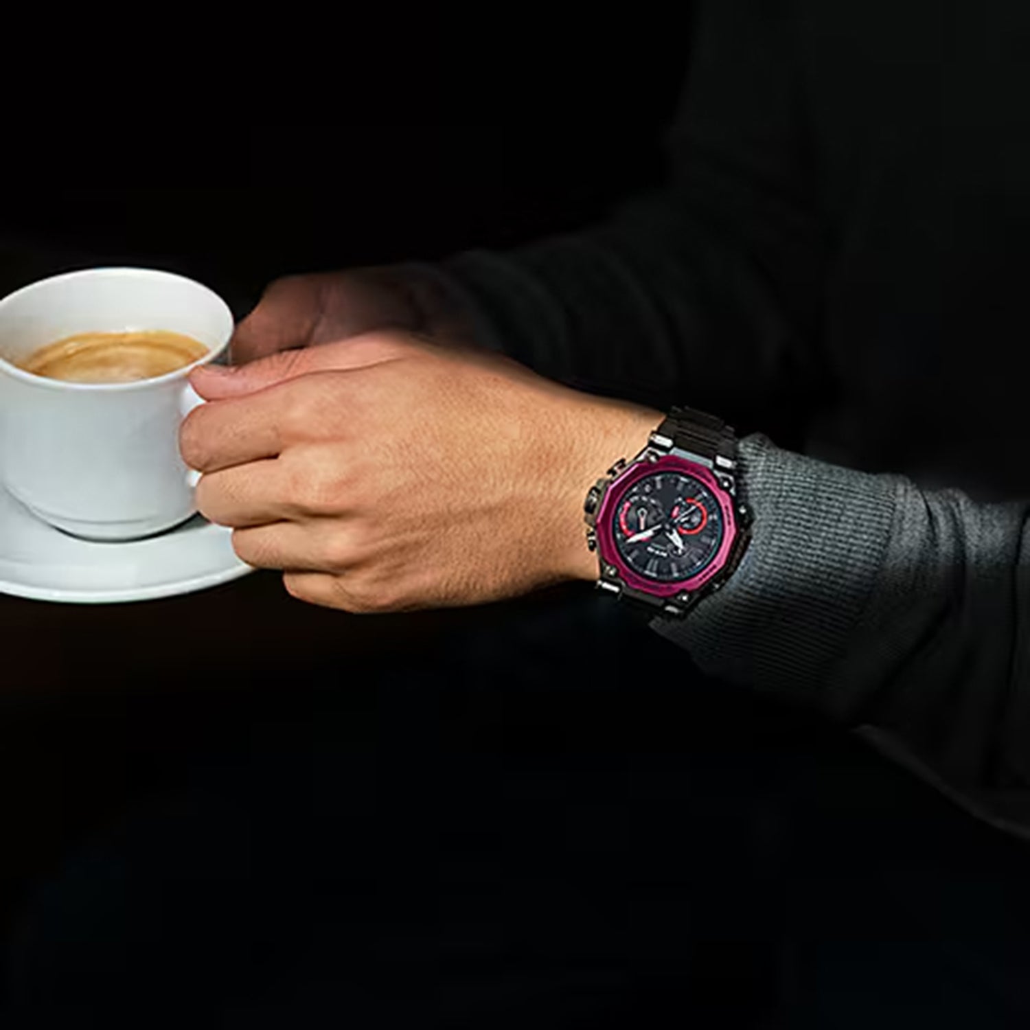 Men Quartz Black Dial Analog Resin Watch MTG-B2000BD-1A4DR G1731