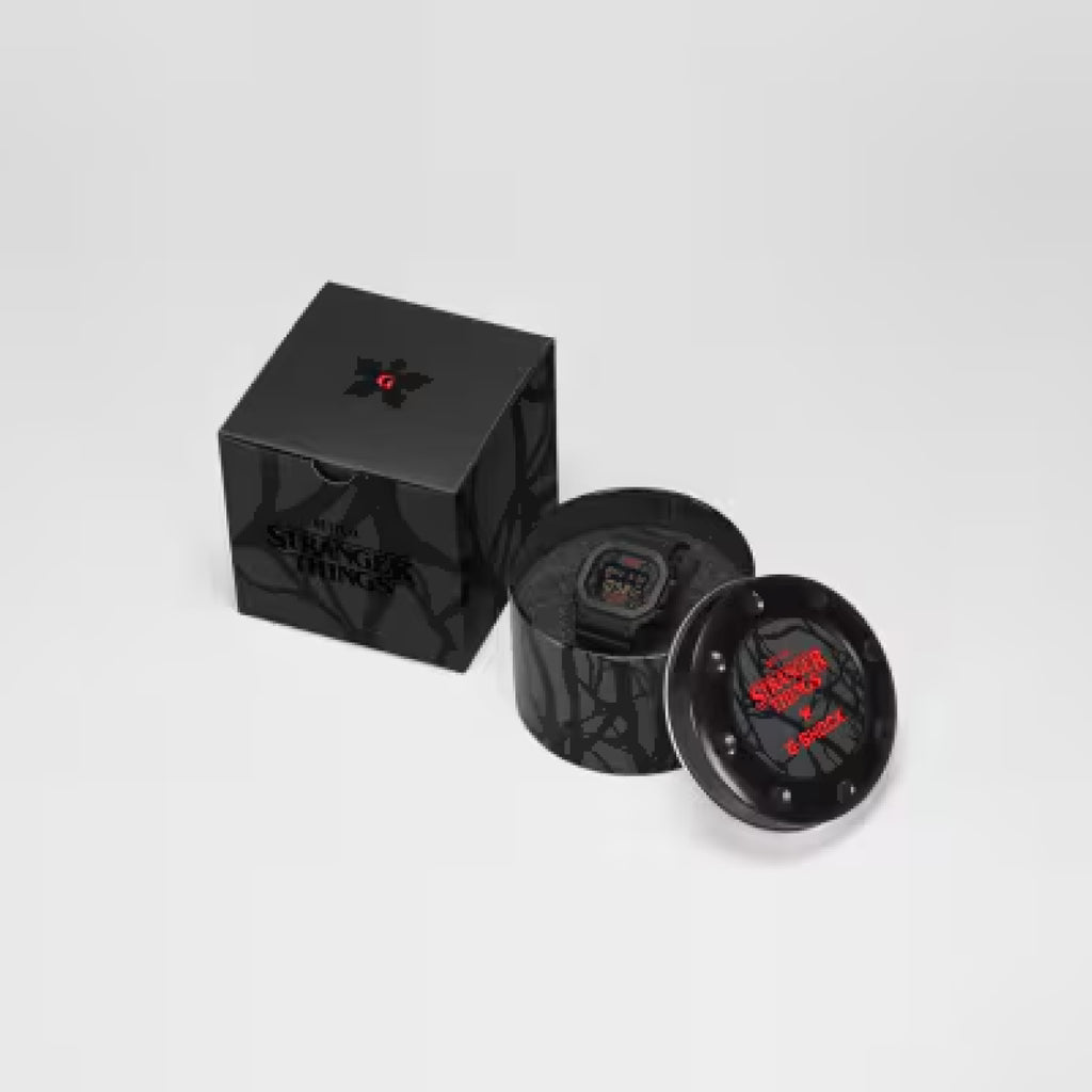 G-Shock Men Quartz Black Dial Digital Resin Watch G1747