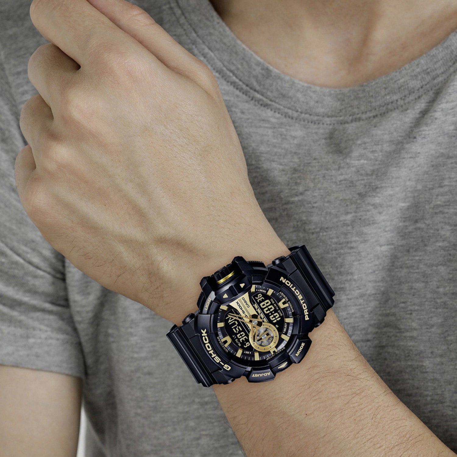 G-Shock Men Quartz Black Dial Analog-Digital Resin Watch G651