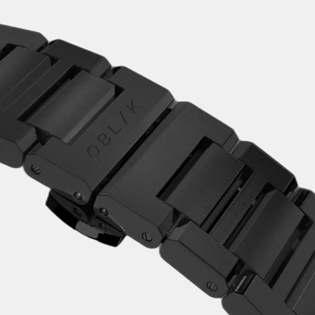 Men Quartz Black Dial Analog Stainless Steel Geome Sport Stealth Watch