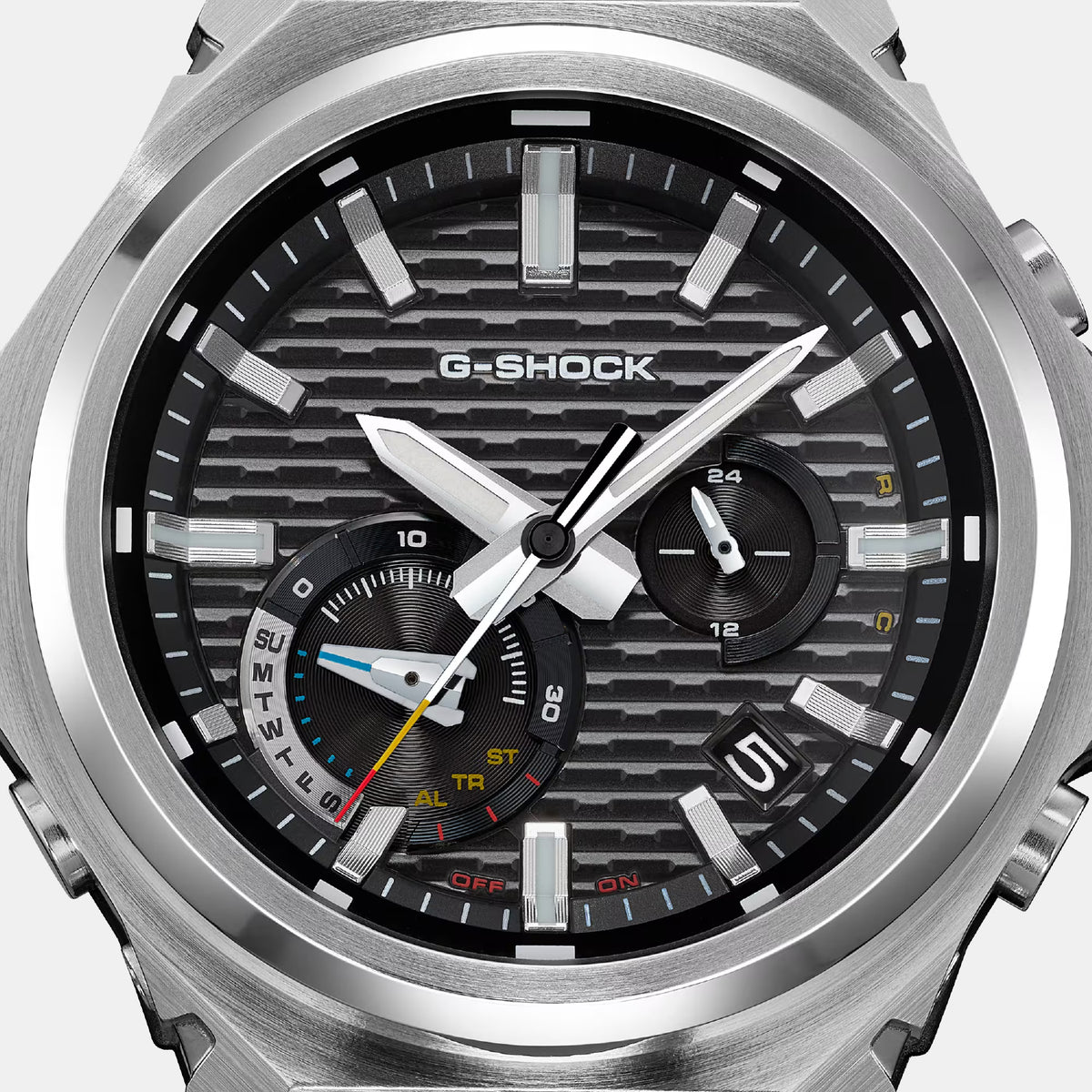 G-Shock Men Solar Black Dial Analog Stainless Steel Watch G1770