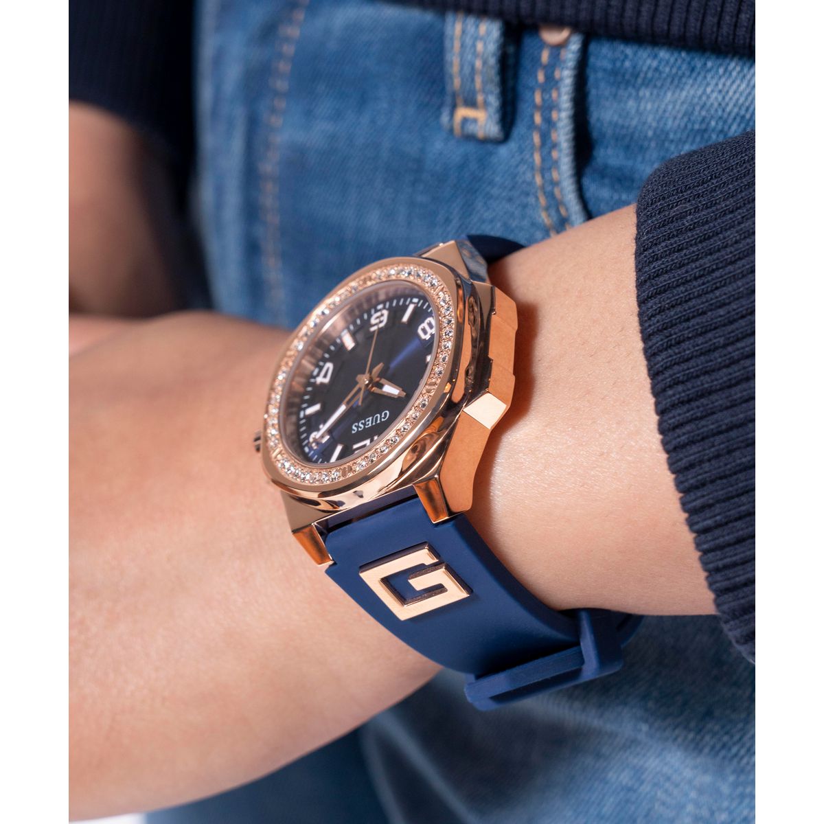 Guess 36 mm Blue Quartz watch