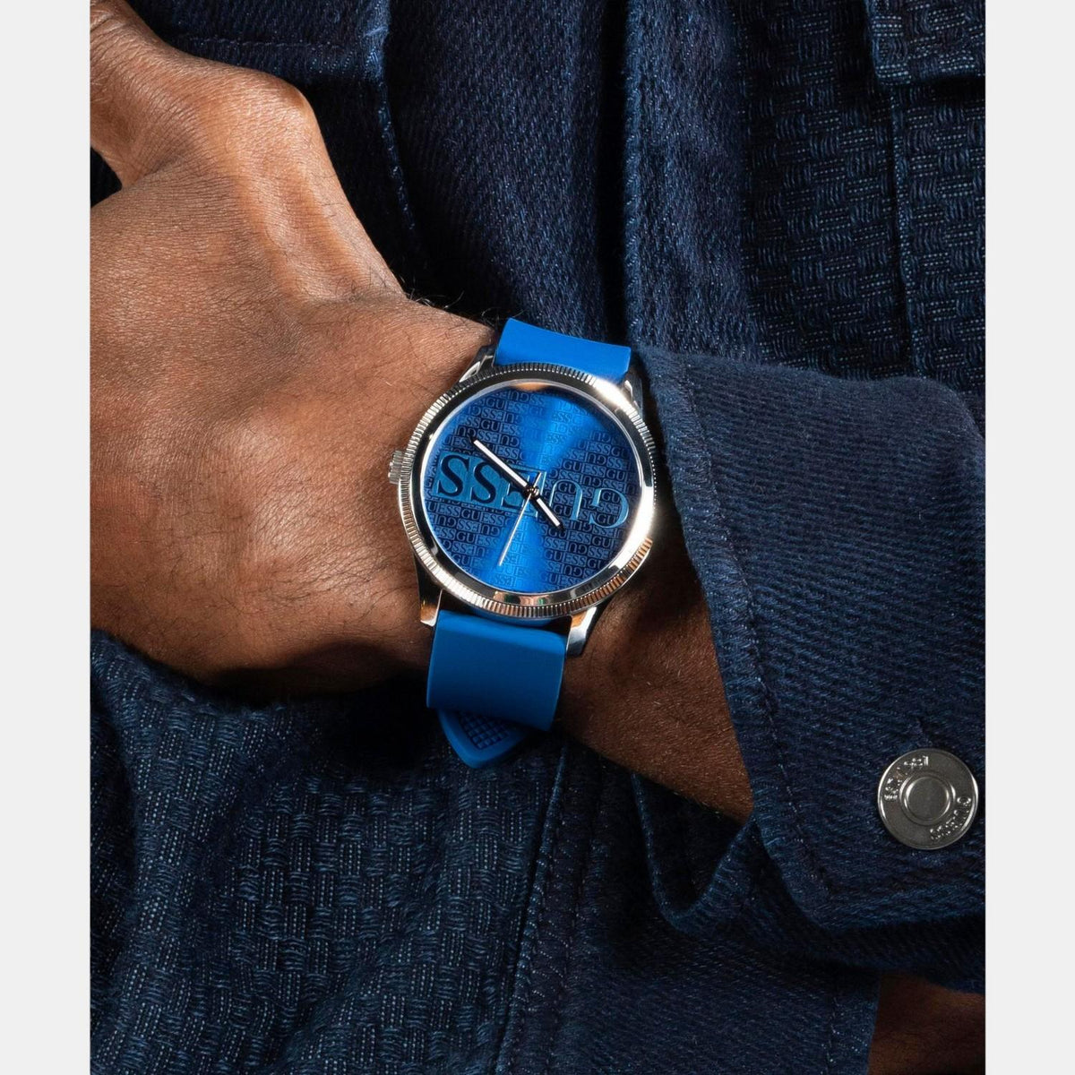 Trend Men Quartz Blue Dial Analog Silicone Watch GW0726G1