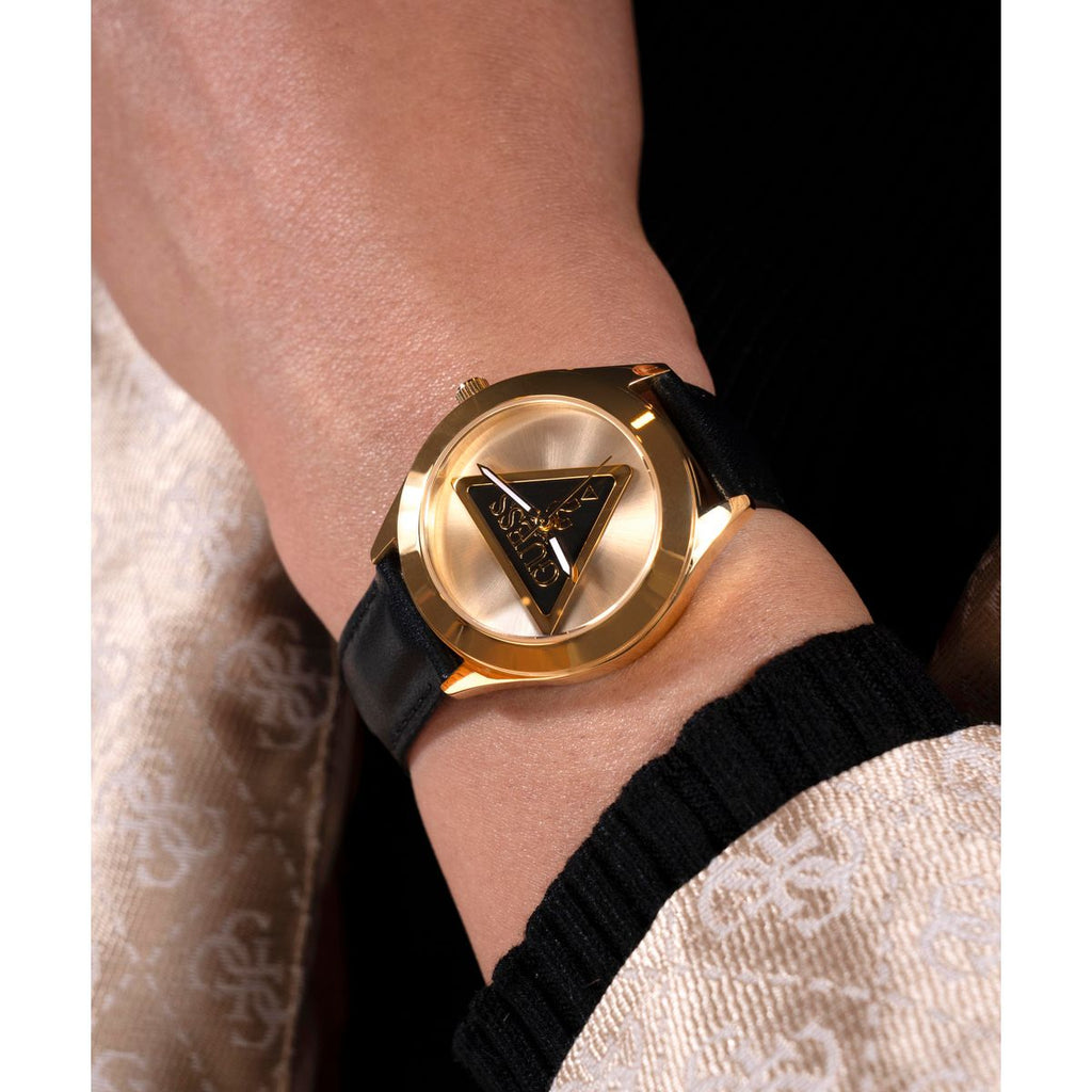 Guess Round Quartz Analog Women watch