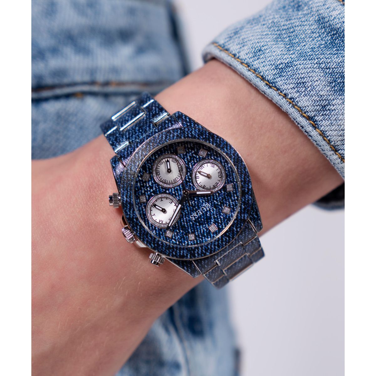 Gt Indigo Women Quartz Blue Dial Multi-Function Stainless Steel Watch Gw0750L1