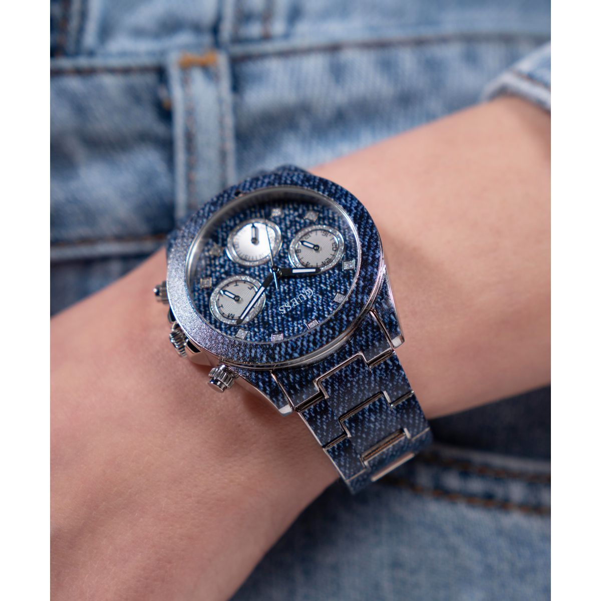 Guess Round Quartz Chronograph Women watch