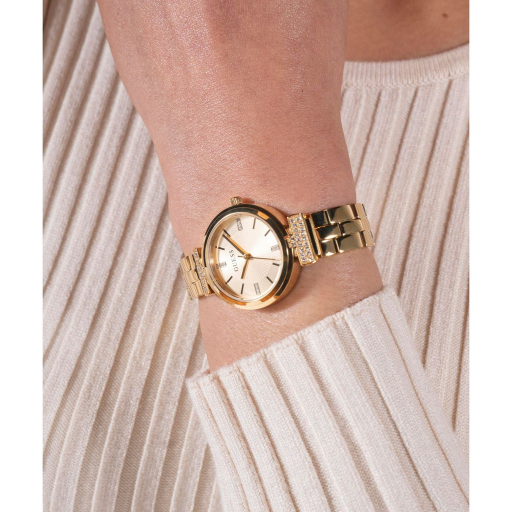 Guess Round Quartz Analog Women watch