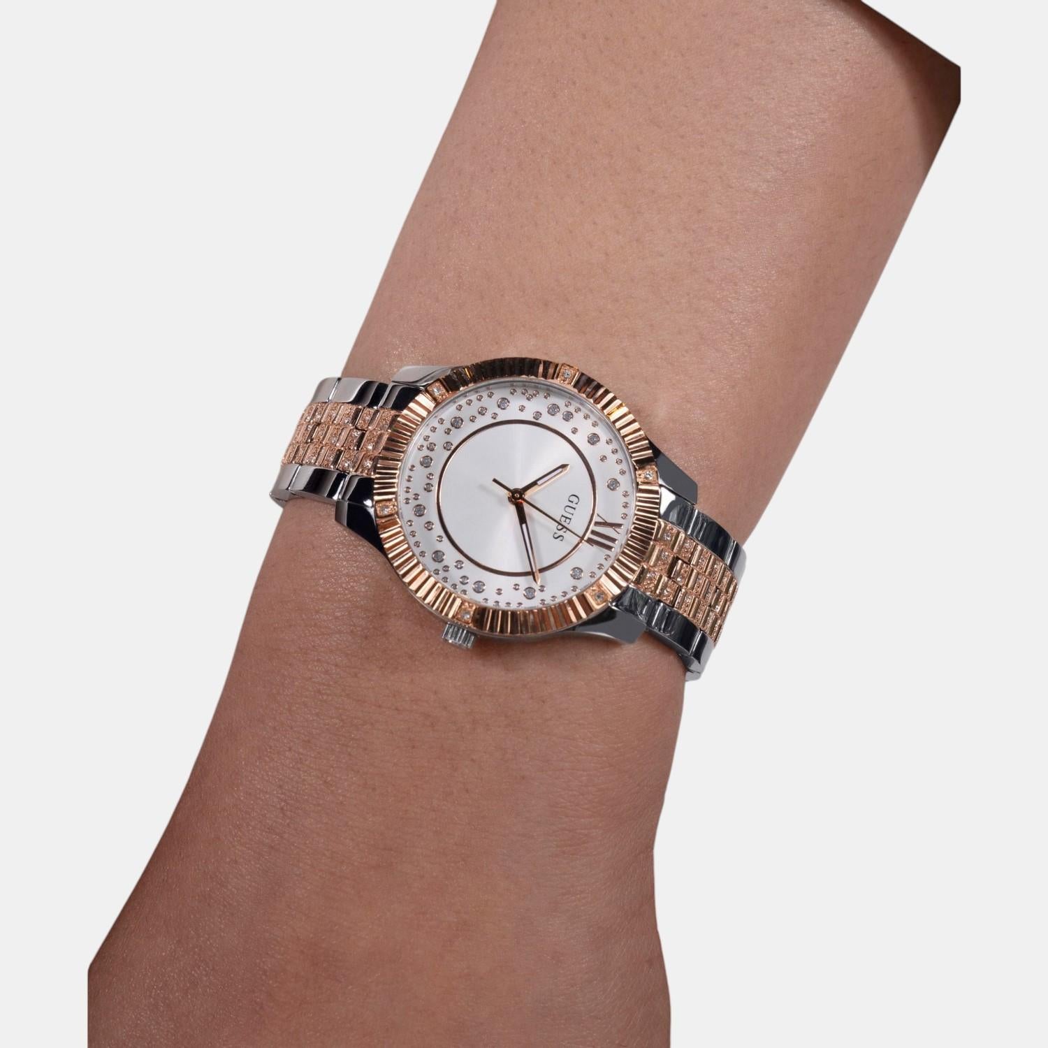 Dress Women Quartz Silver Dial Analog Stainless Steel Watch GW0765L2