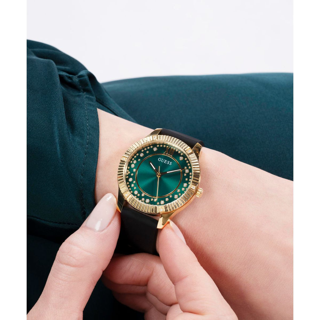 Guess Round Quartz Analog Women watch