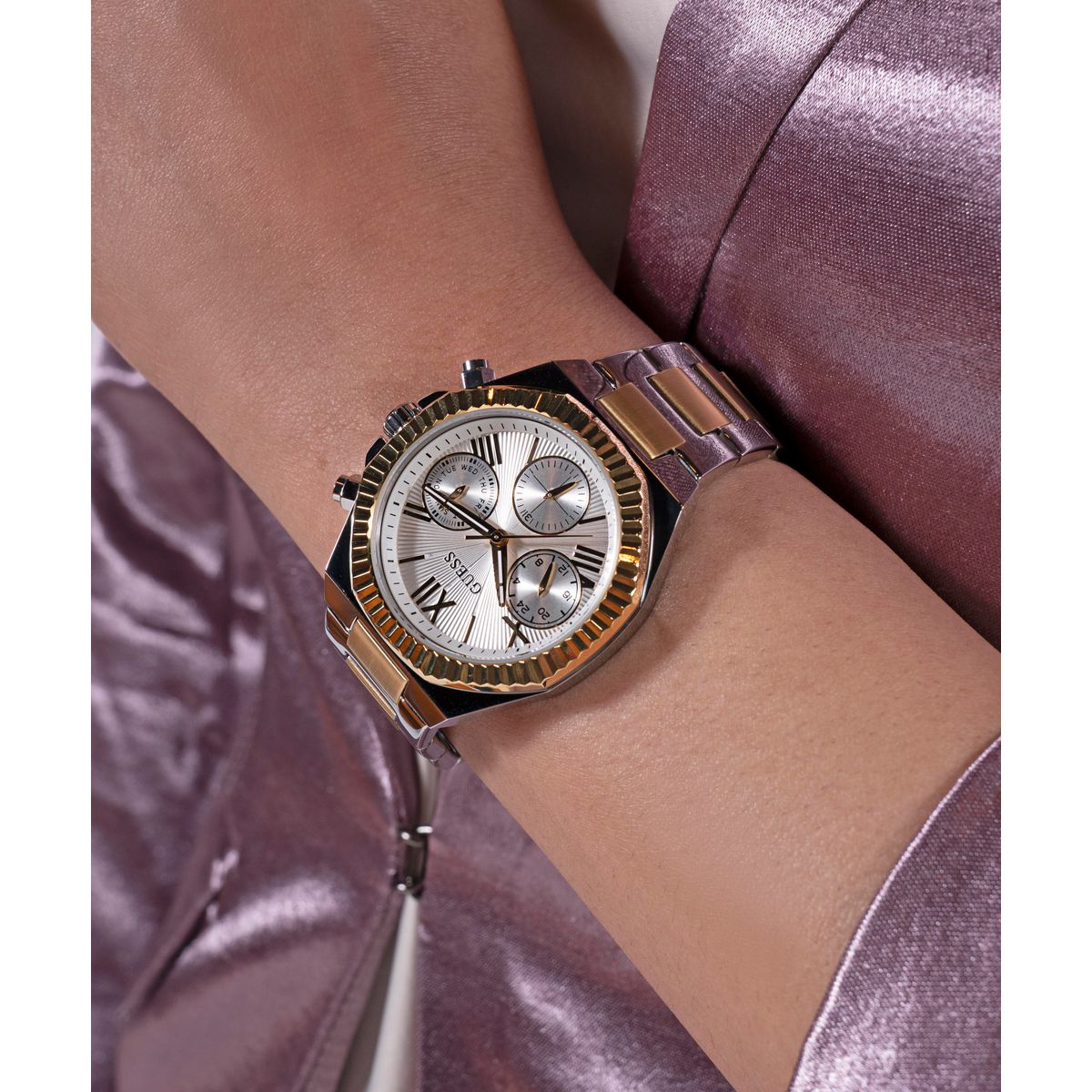 Equality Women Quartz Silver Dial Chronograph Stainless Steel Watch GW0769L3