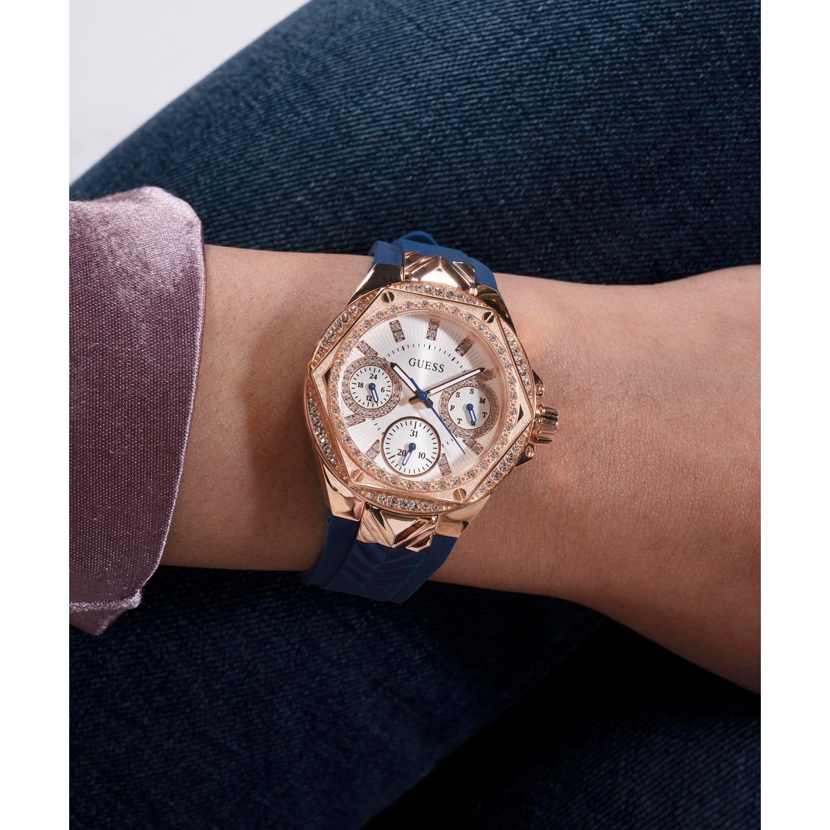 Guess 38 mm Blue Quartz watch